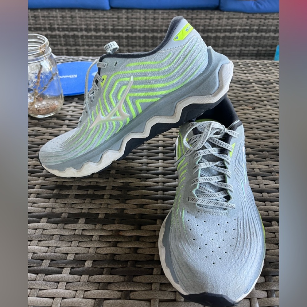 Mizuno Wave Horizon 06 Running Shoes!